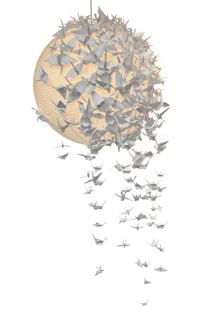 Wings of Light, een lamp met gevouwen origamivogels